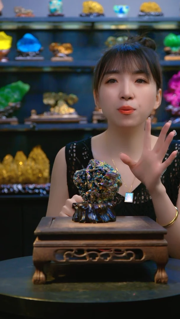 石材精品斑铜矿，矿物晶体摆件