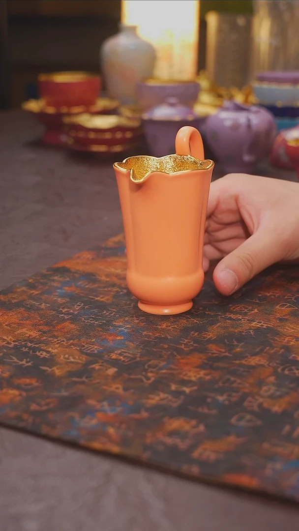茶杯紫砂【宜景窑海天霞鎏金系列】铃兰公道杯