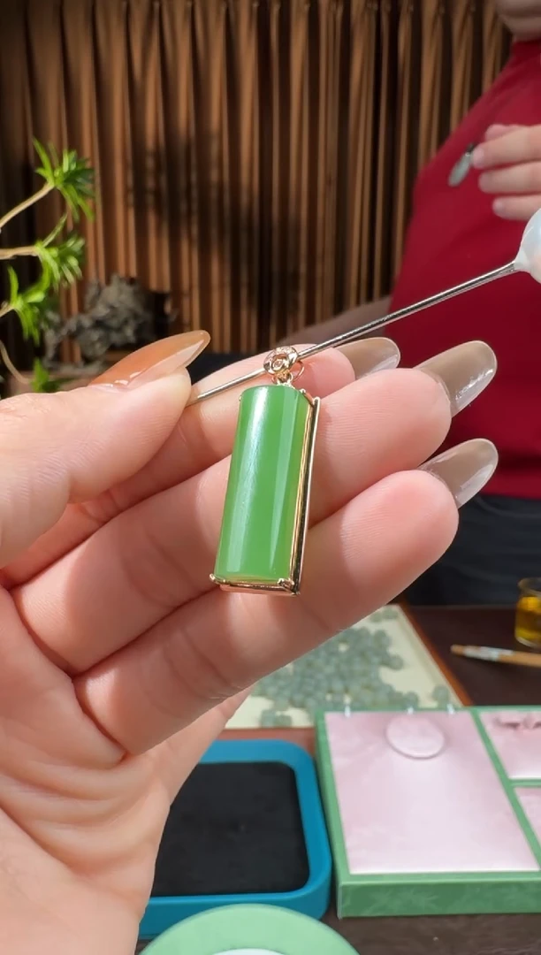 颈饰18K金镶嵌和田玉67冯总12.19多样性拍一发一