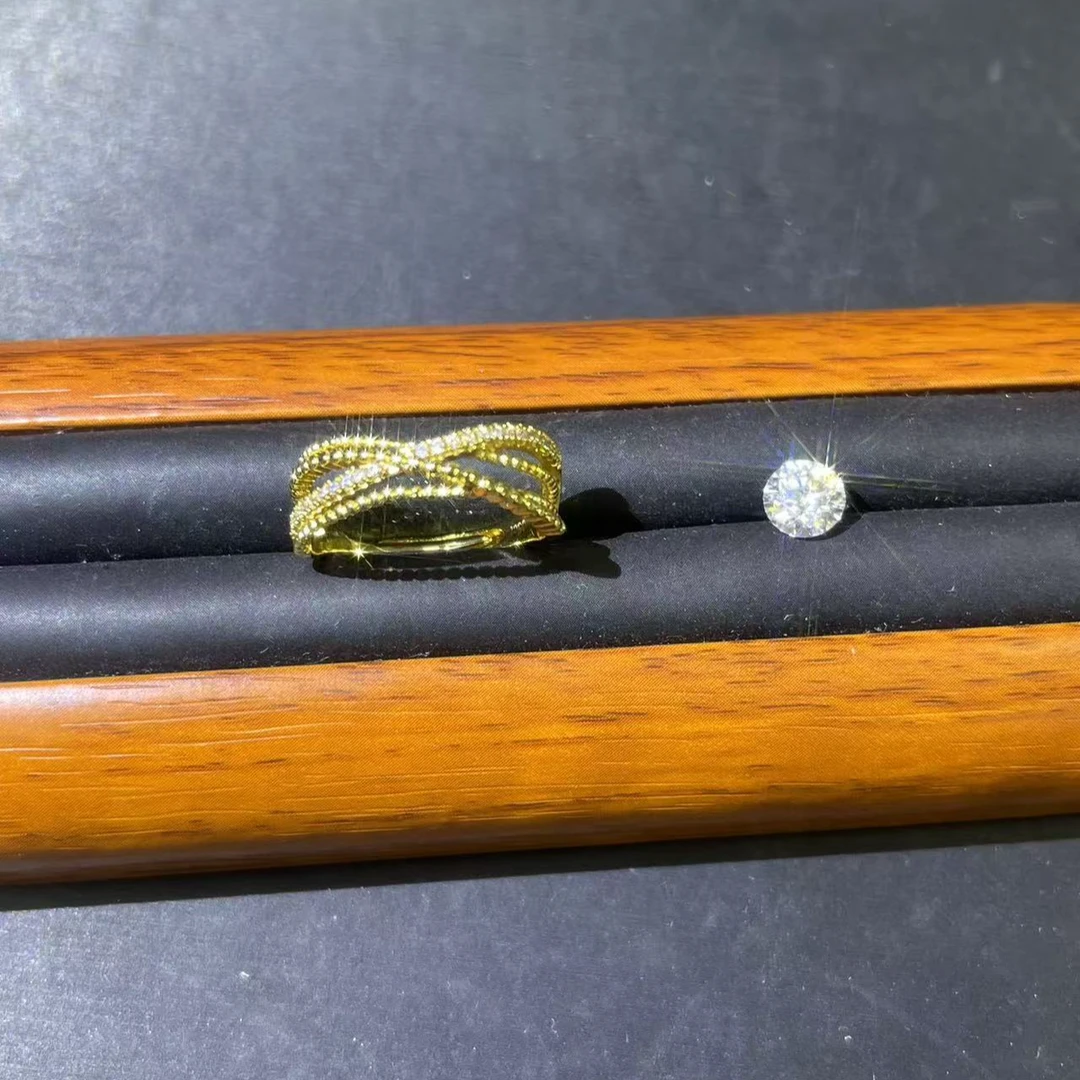 s929黄色微镶交叉开口戒指多样性发货