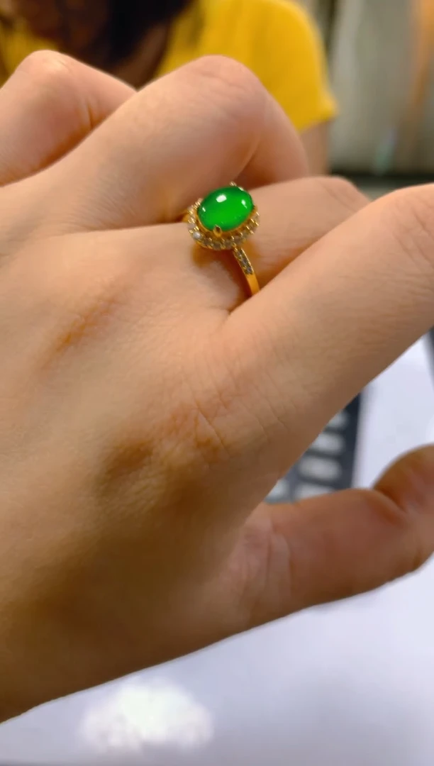 未镶嵌戒指翡翠多样性发一