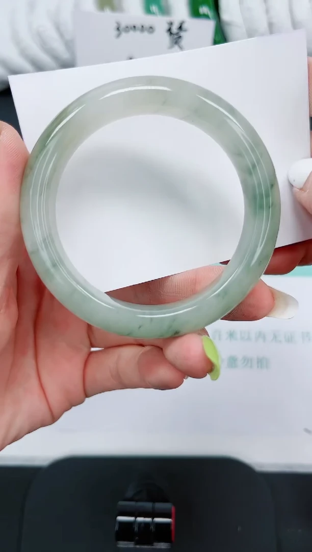 石英质玉手镯未镶嵌820-53.6