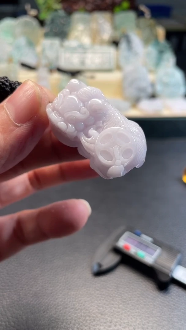 颈饰未镶嵌翡翠11/04/132