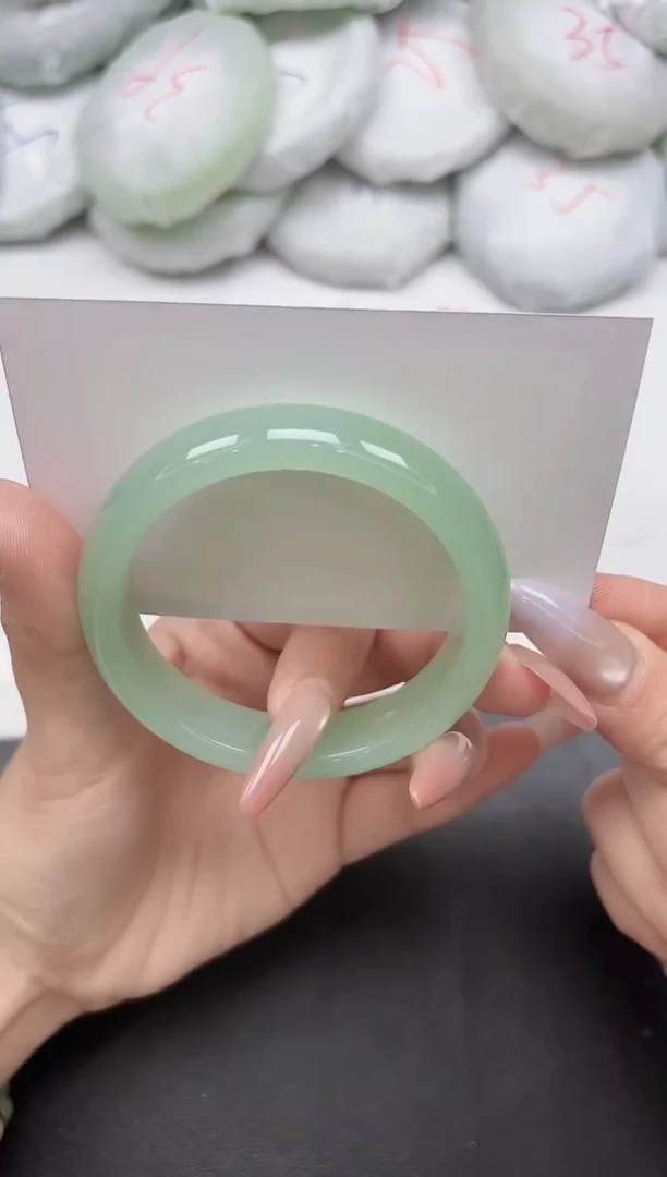 东凌女款手镯67-63