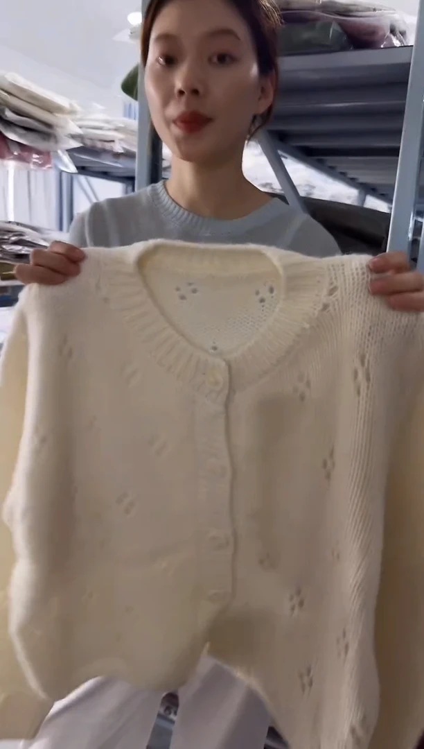 【素简】闪购针织衫链接