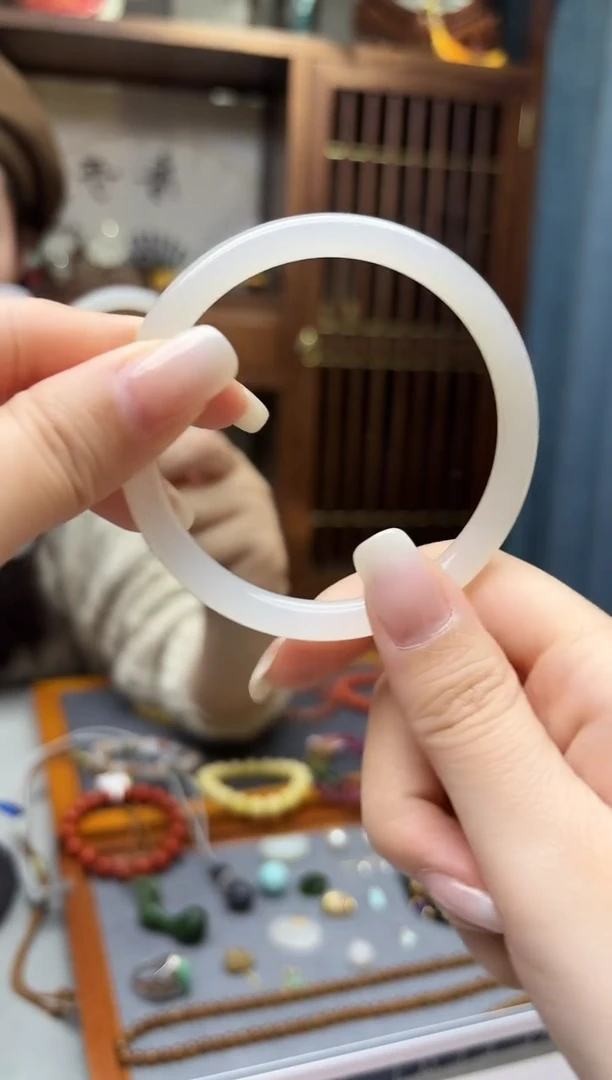 未镶嵌手镯和田玉和田玉手镯58#+XE10680