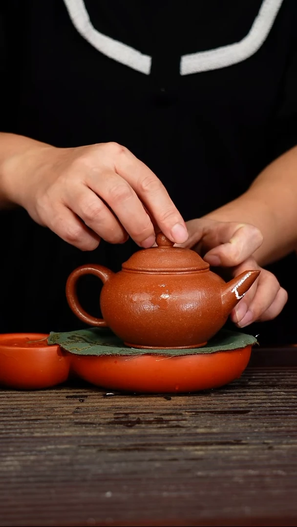 宜兴原矿紫砂壶茶壶宜兴原矿紫砂壶茶壶180C