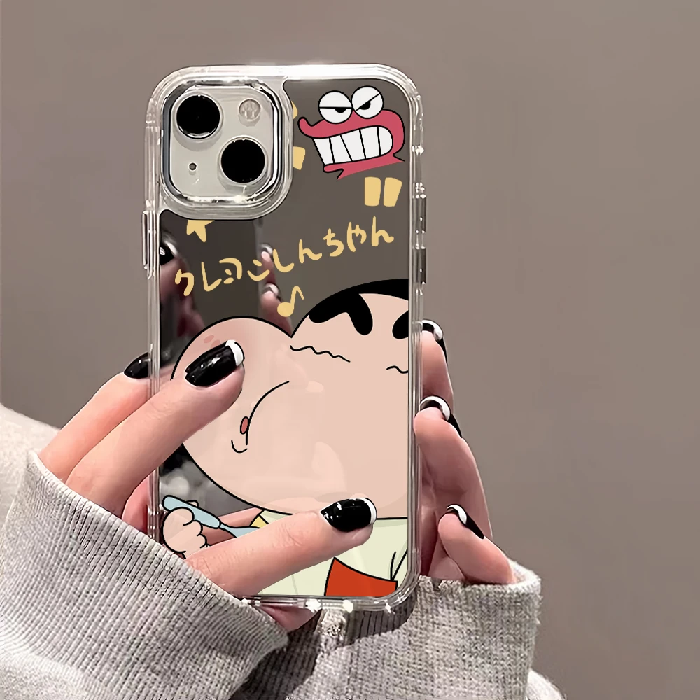 【小伊专属】趣味可爱小新镜面适用苹果16pm手机壳全包防摔网红男女