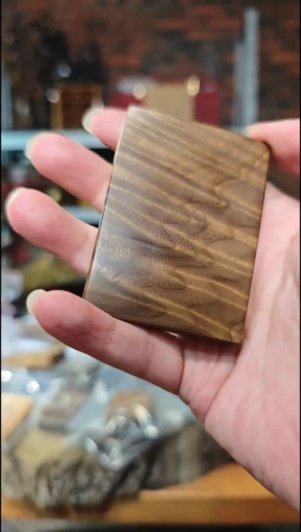 金丝楠无事牌手把件