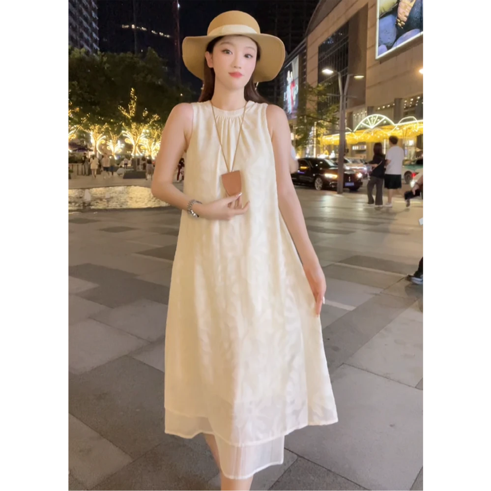 剪花刺绣工艺 法式复古挂脖无袖连衣裙 大摆显瘦裙子