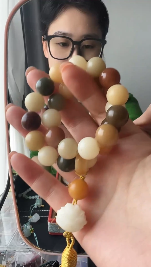 【闪购商品】琥珀手链未镶嵌菩提根多宝手串