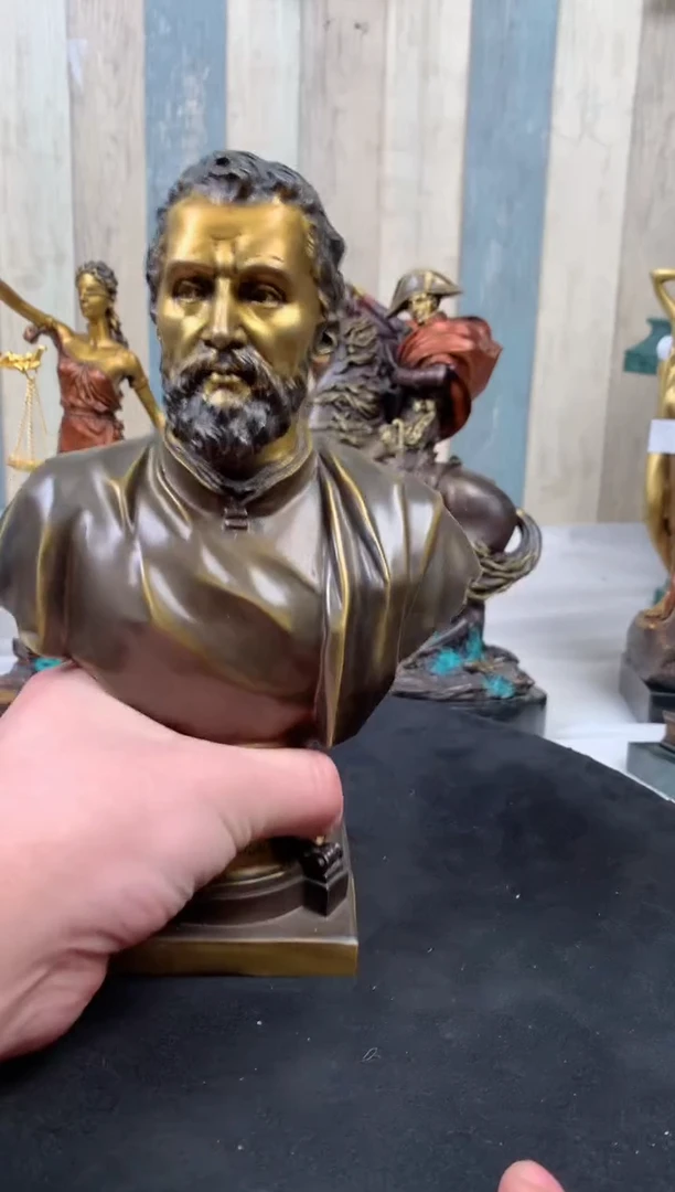 【闪购商品】精美雕塑装饰摆件