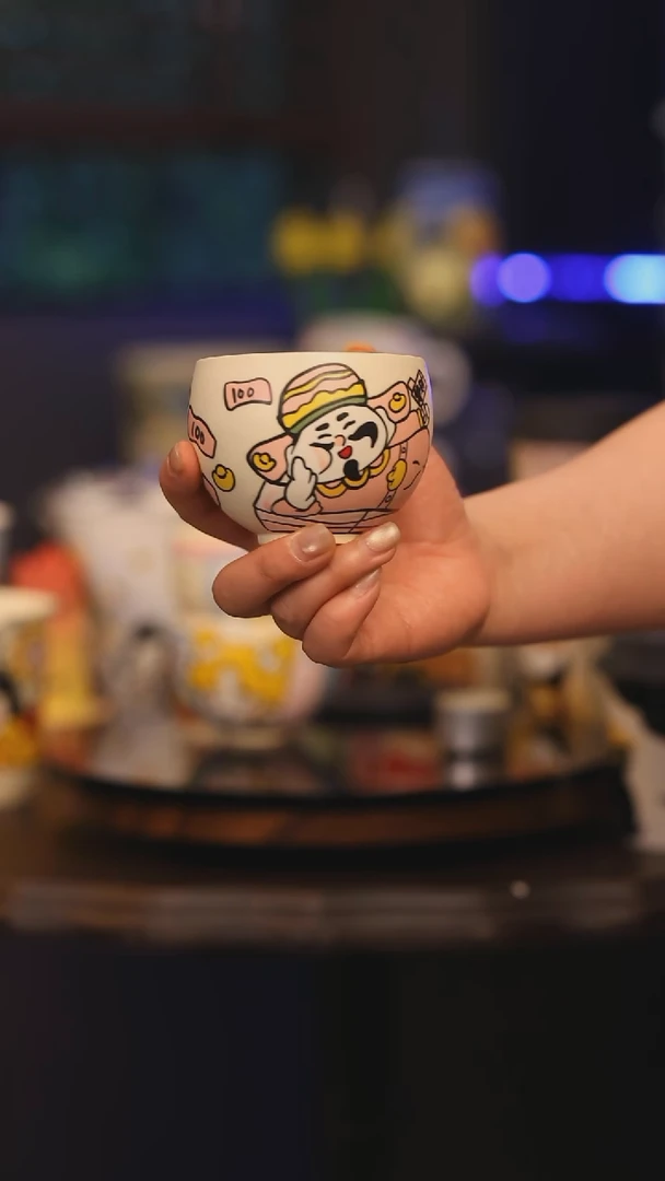 【闪购商品】摆件景德镇釉下彩绘设计师款式陶瓷