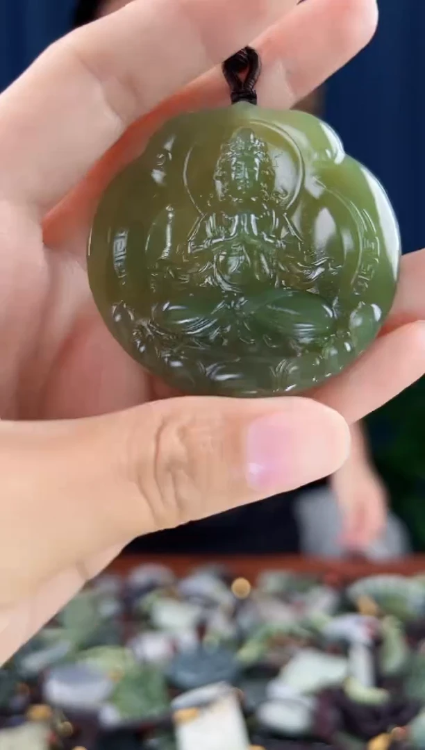 未镶嵌和田玉挂件拍一发一，