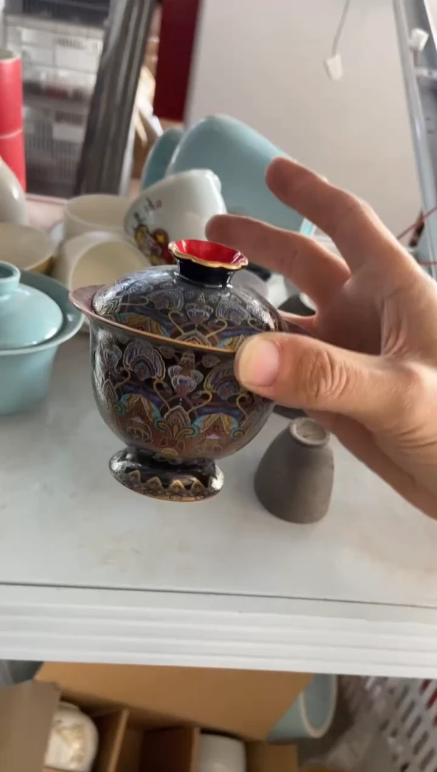 无运费险有瑕疵的摄影的产品有使用过的痕迹有点脏介意勿拍杯