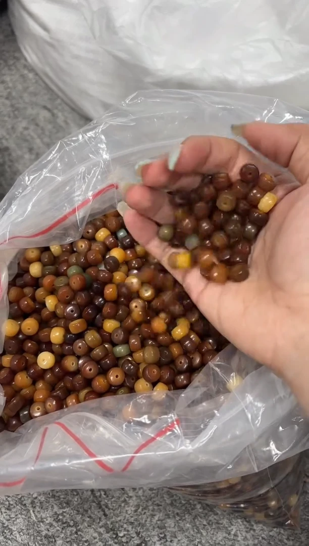 菩提根/象牙果手串6*9散珠100颗（546）