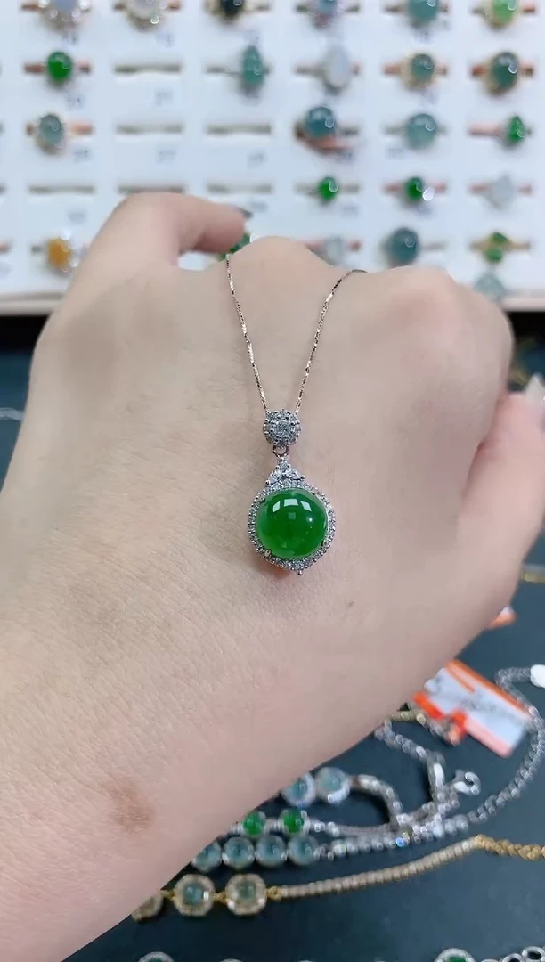 颈饰银S925镶嵌翡翠天然翡翠