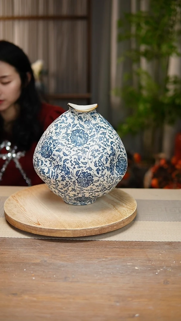 【闪购商品】陶瓷 花器青花瓷缠枝莲大肚