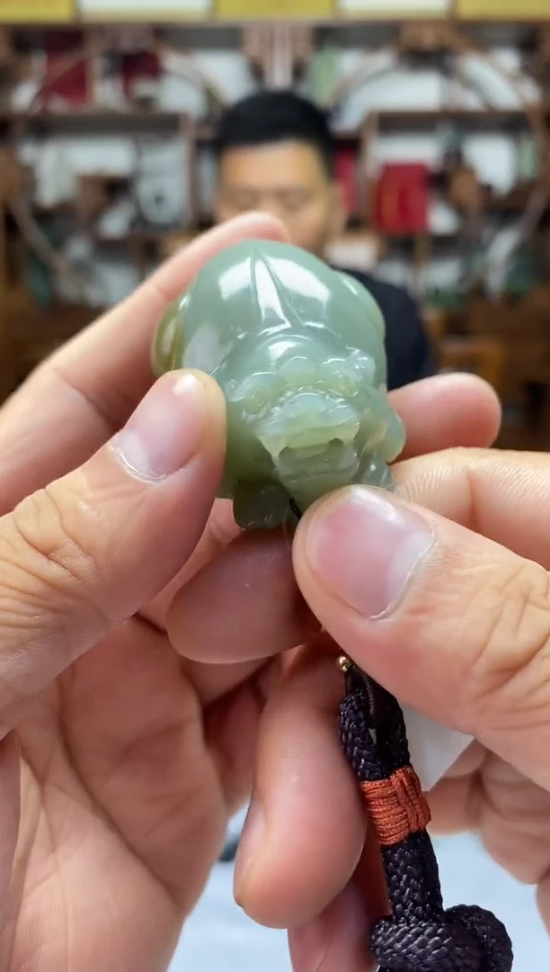 和田玉未镶嵌挂件且末蓝貔貅