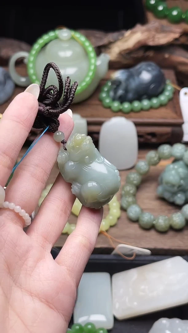 吊坠(不含链)未镶嵌和田玉吐拉牧场 貔貅9009347