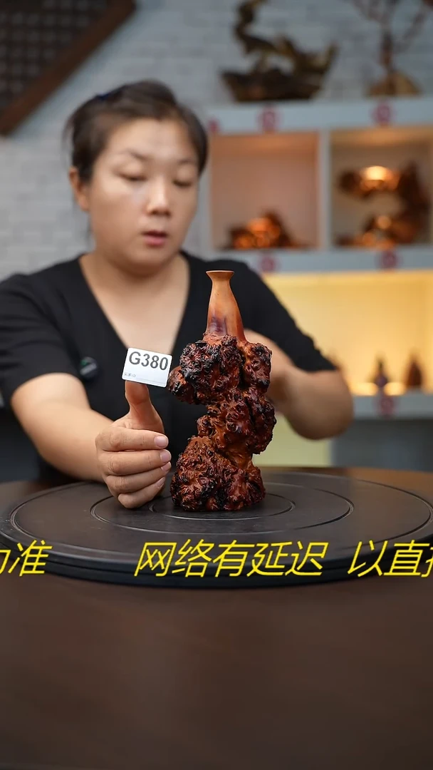 木木雕款行*者云南黑果木花瓶