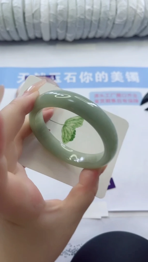 未镶嵌手镯石英质玉多样性发货A76