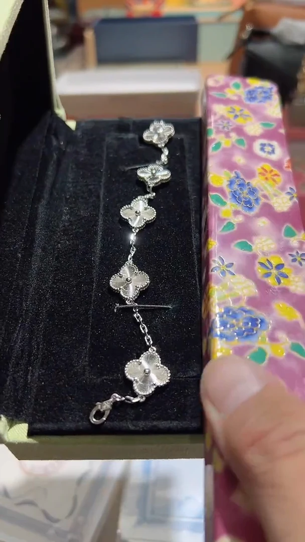 【闪购商品】瓷片正品保真，清库存