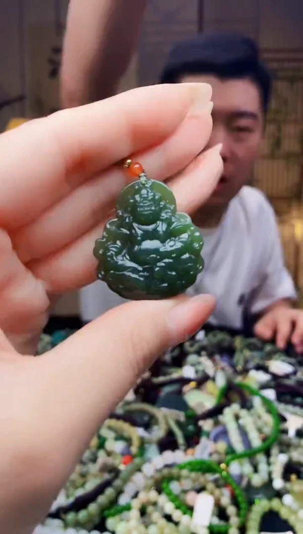 颈饰未镶嵌和田玉多样性发货，拍一发一