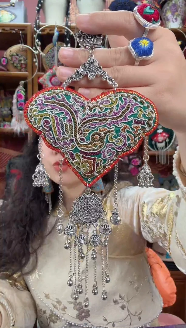 刺绣压襟52甜甜家