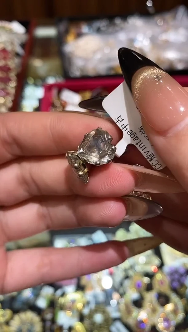 琉璃铜合金楚楚珠宝中古甄选不退换