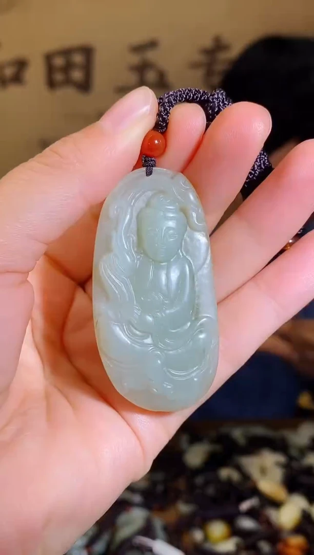 颈饰未镶嵌和田玉1