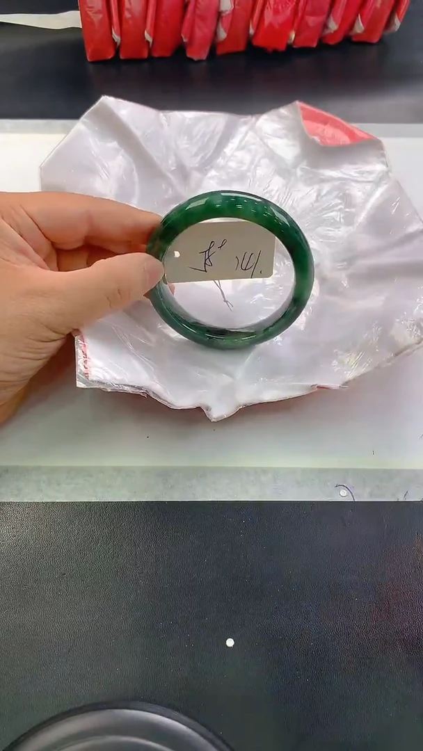 未镶嵌手镯翡翠141