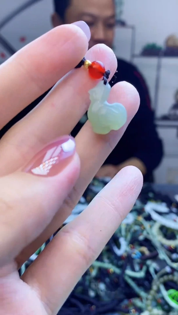 颈饰未镶嵌和田玉多样性发拍一发一