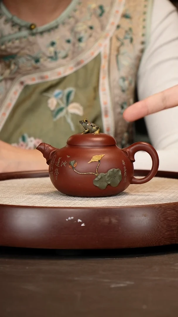 茶壶紫砂【唐永良】紫红泥蛙趣   350CC