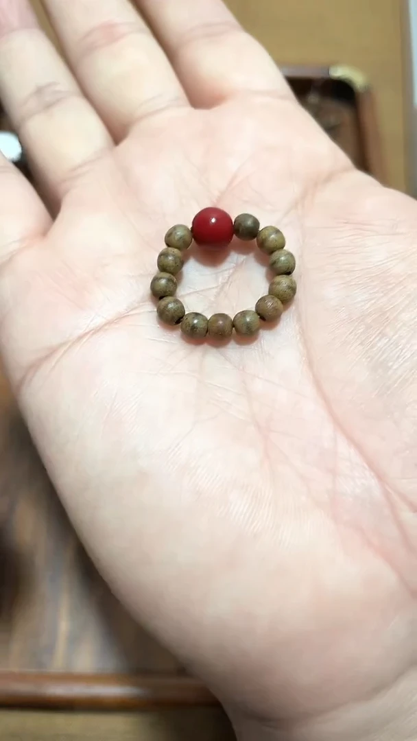 【闪购商品】檀香木精品推荐白qn戒子