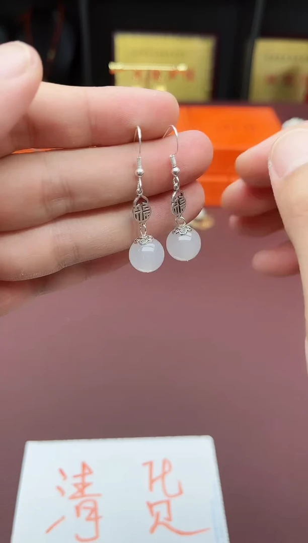 玛瑙/玉髓耳钉银S925镶嵌522000