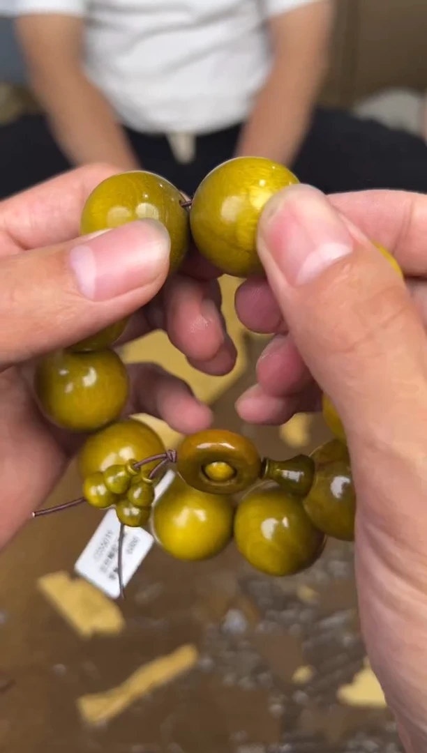 无非金属精美手串（无礼盒）