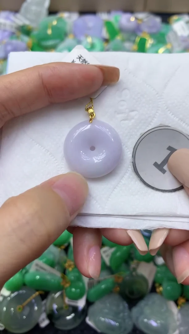 颈饰未镶嵌翡翠天然缅甸翡翠A货