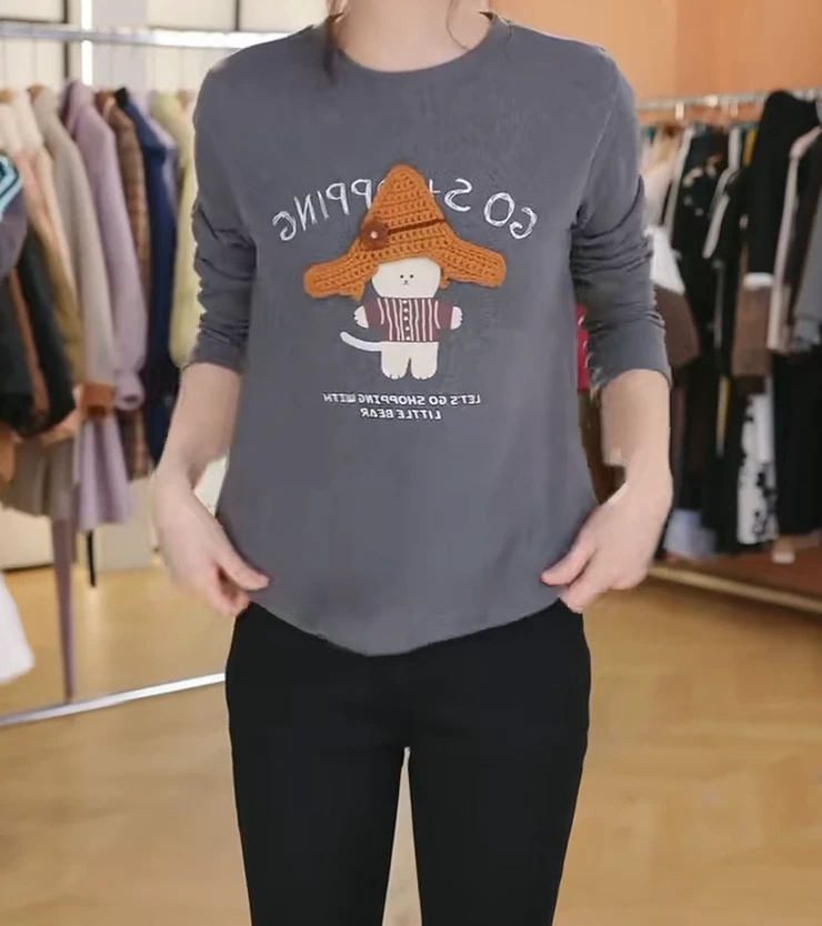 洋气卡通印花圆领长袖2025秋冬新款加绒时尚百搭气质打底上衣