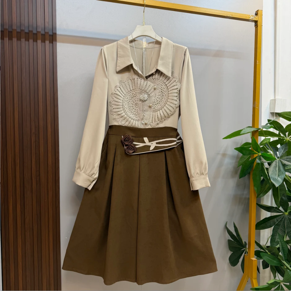 早秋新款大码女装欧货时尚气质重工刺绣收腰撞色显瘦连衣裙