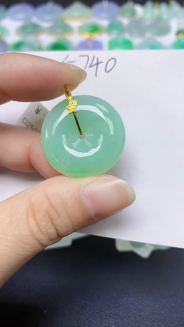 颈饰18K金镶嵌翡翠天然缅甸A货翡翠百元以上9元证书费自理