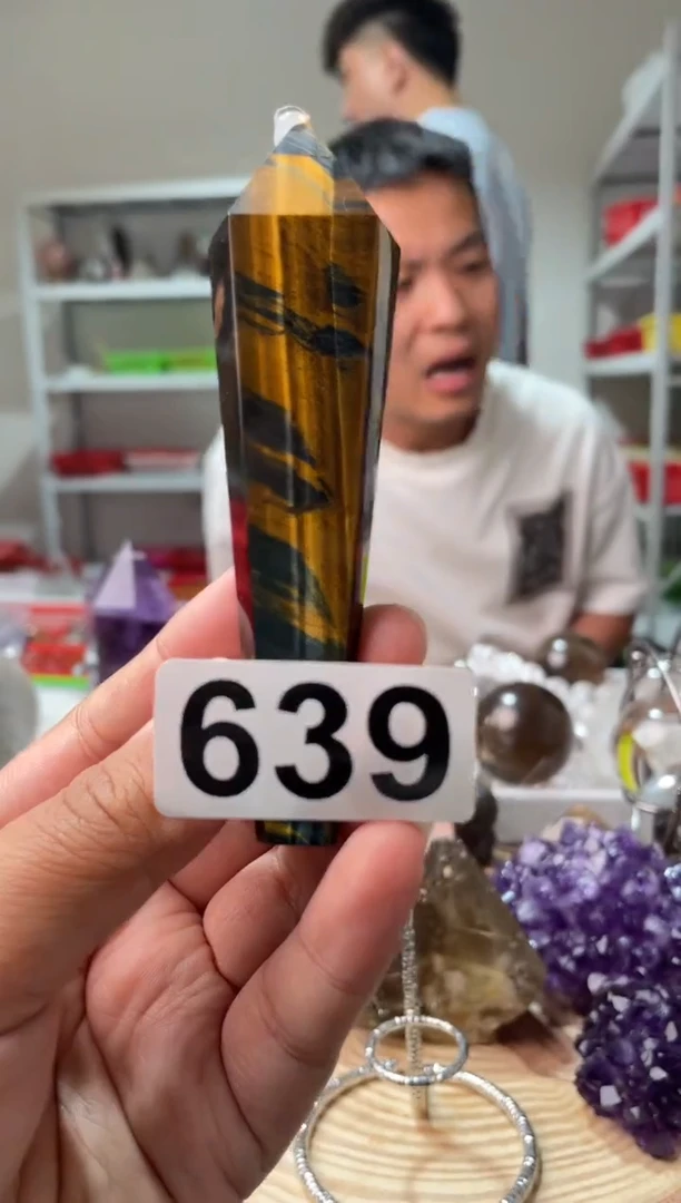 未镶嵌水晶大型摆件（非配饰）虎眼石权杖639