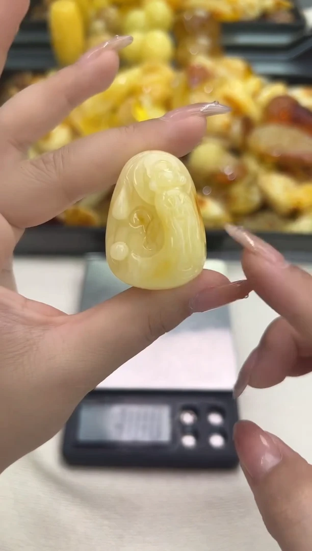 裸石琥珀未镶嵌琥珀蜜蜡吊坠