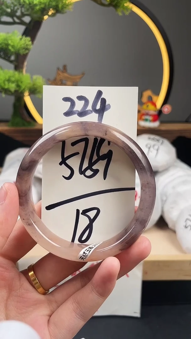未镶嵌手镯石英质玉224