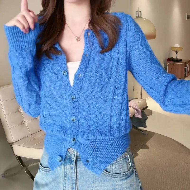 2025新款洋气慵懒显瘦百搭气质减龄长袖针织开衫LK2501263