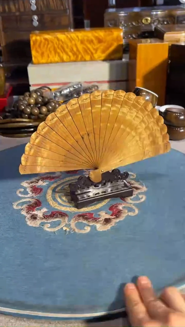 乌木类成套家具金丝楠扇子 1