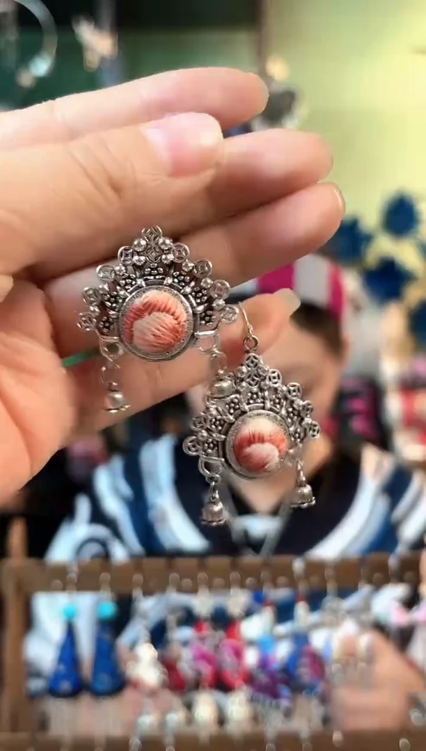 织绣彩云南阁非遗老绣326