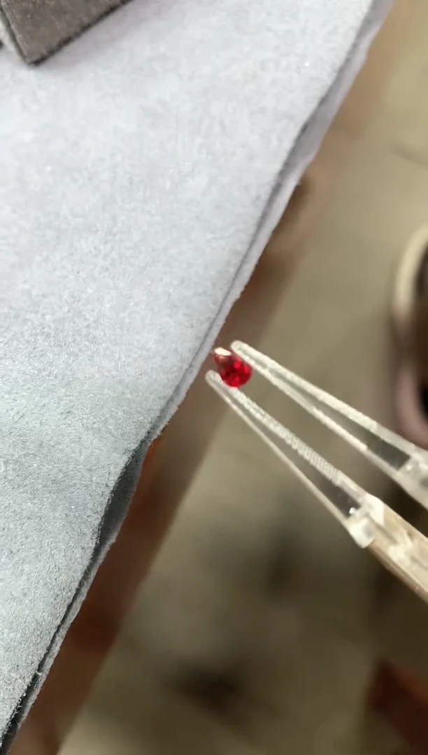 裸石红宝石0.33ct 58