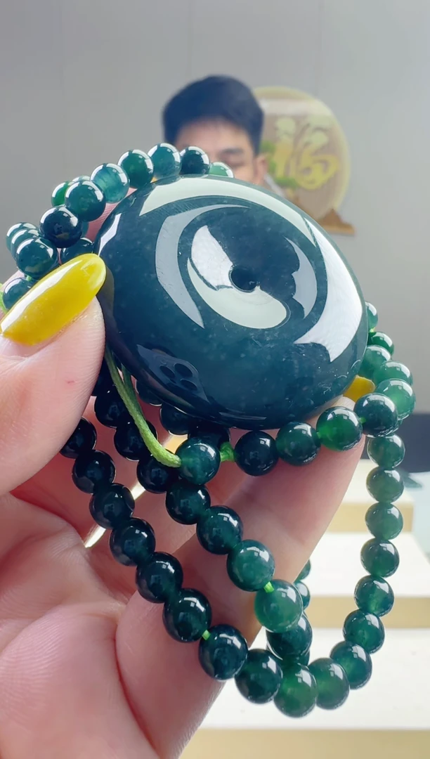 颈饰未镶嵌翡翠天然A货翡翠  多样性随机发其一