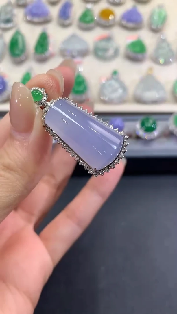 【闪购商品】翡翠吊坠(不含链)18K金镶嵌a149紫货有色差